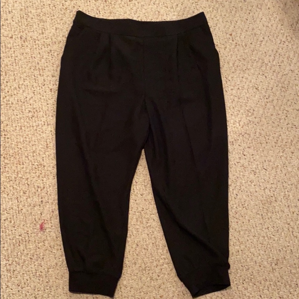 Gap pull on jogger size XL